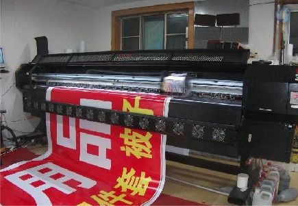 长兴喷绘广告分辨率是多少？